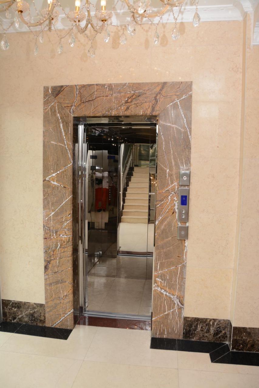 Hotel Amaritsah Μπραζαβίλ Εξωτερικό φωτογραφία