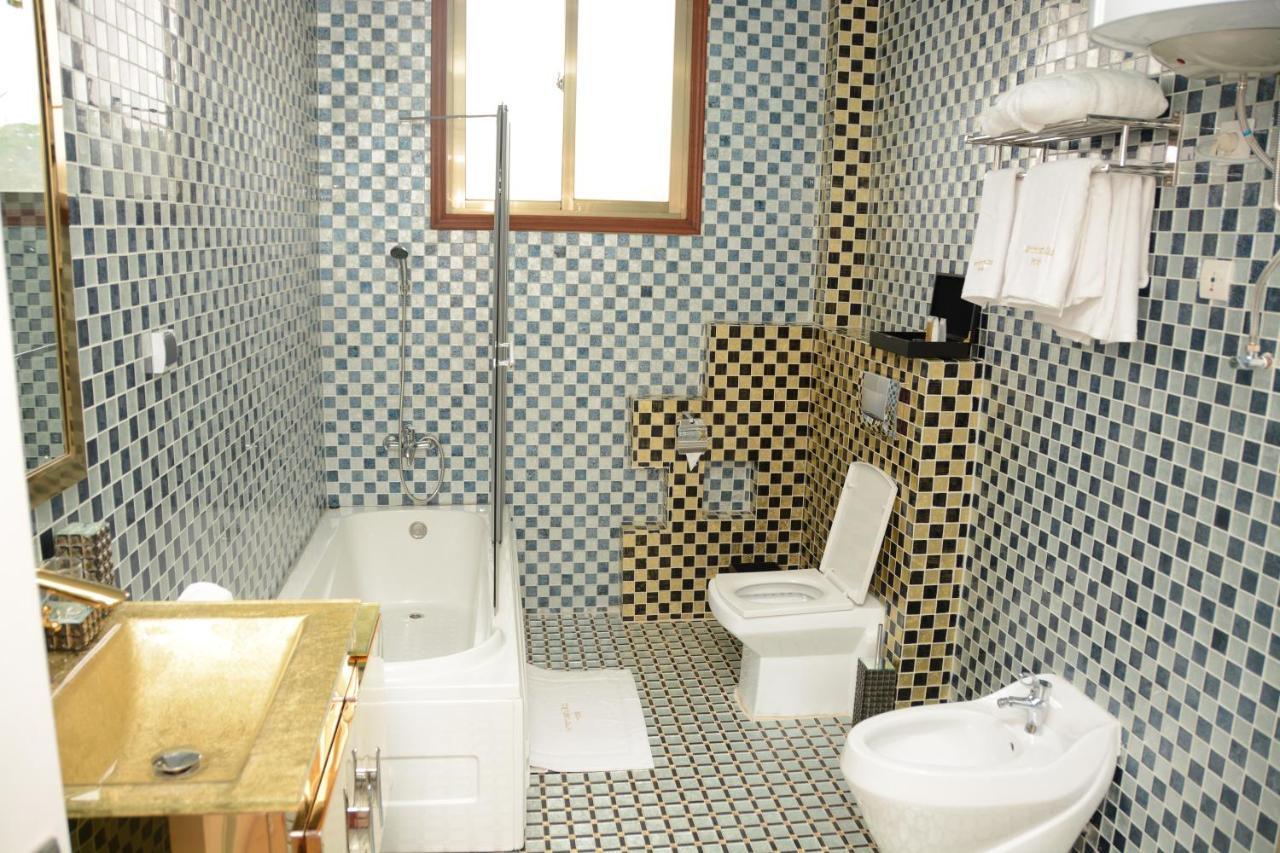 Hotel Amaritsah Μπραζαβίλ Εξωτερικό φωτογραφία