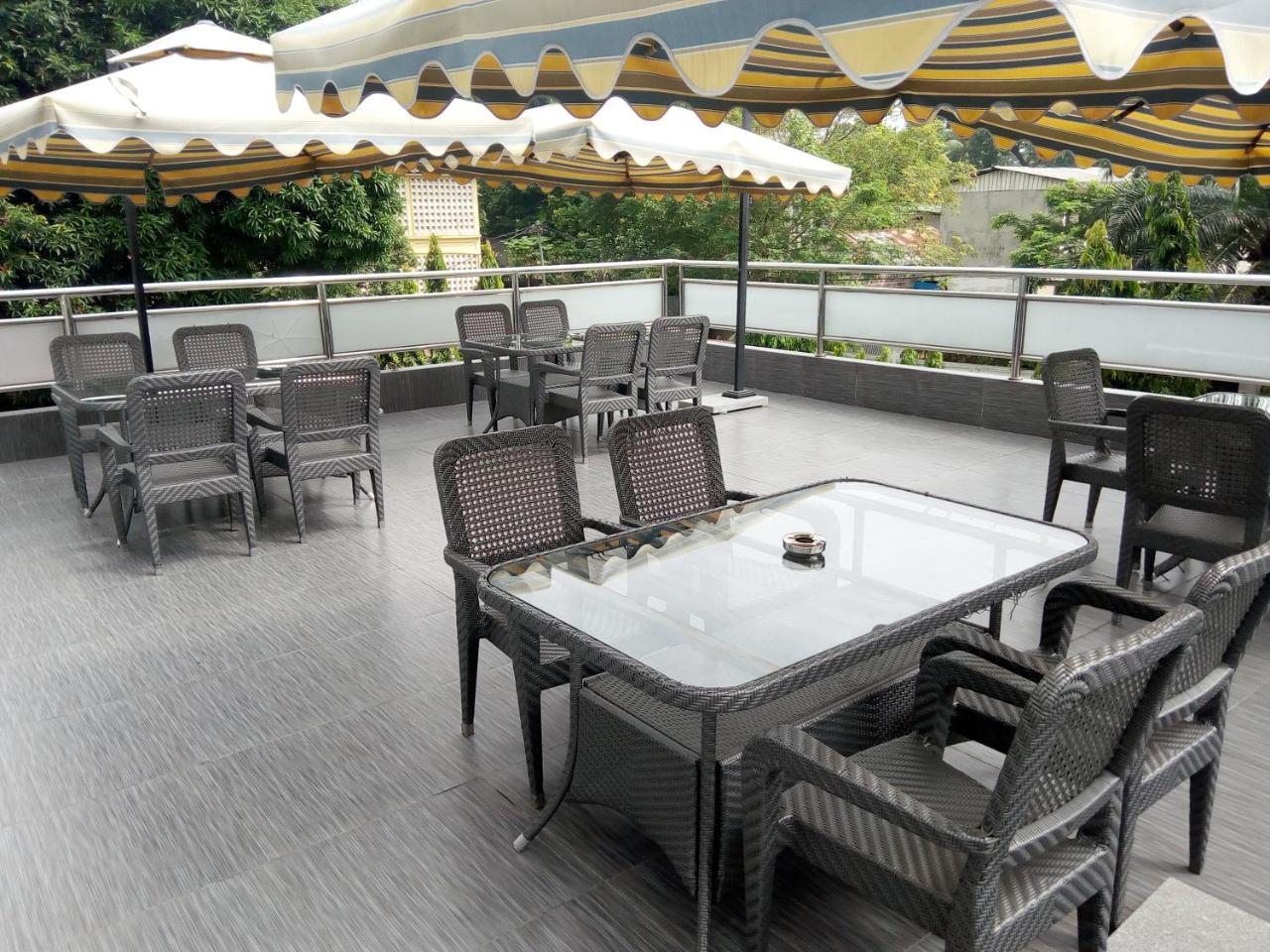 Hotel Amaritsah Μπραζαβίλ Εξωτερικό φωτογραφία