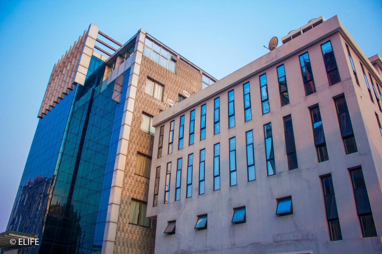 Hotel Amaritsah Μπραζαβίλ Εξωτερικό φωτογραφία